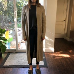 Extra long gray-ish beige sweater